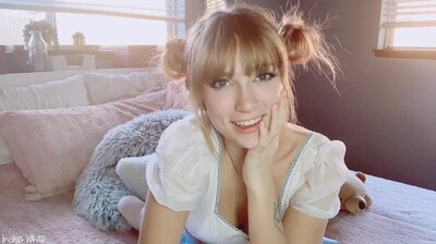 饥渴继妹情人节抛下男友 在我面前真空自慰到高潮 – INDIGO WHITE