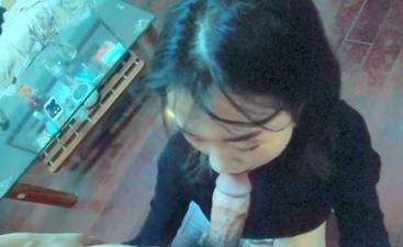 长腿美少妇纤细腰身蜜桃臀 客厅多姿势娇喘承欢全记录